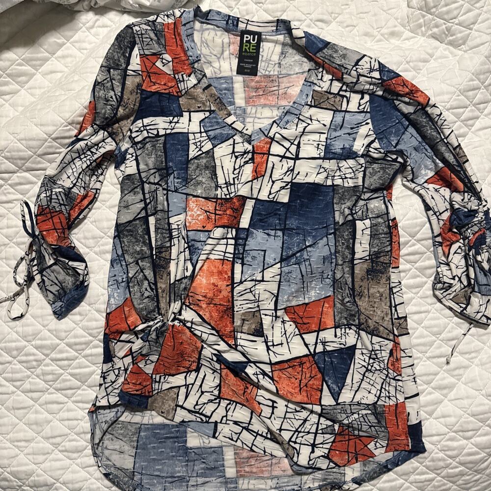 pure essence top M